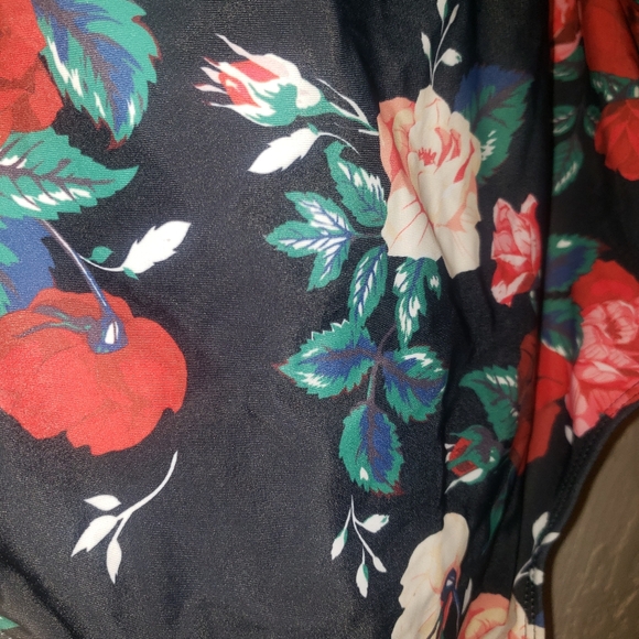 Plus Size 2x Floral Swimsuit 18 20 Fit underwire one piece 🏊♂️ - Picture 3 of 7